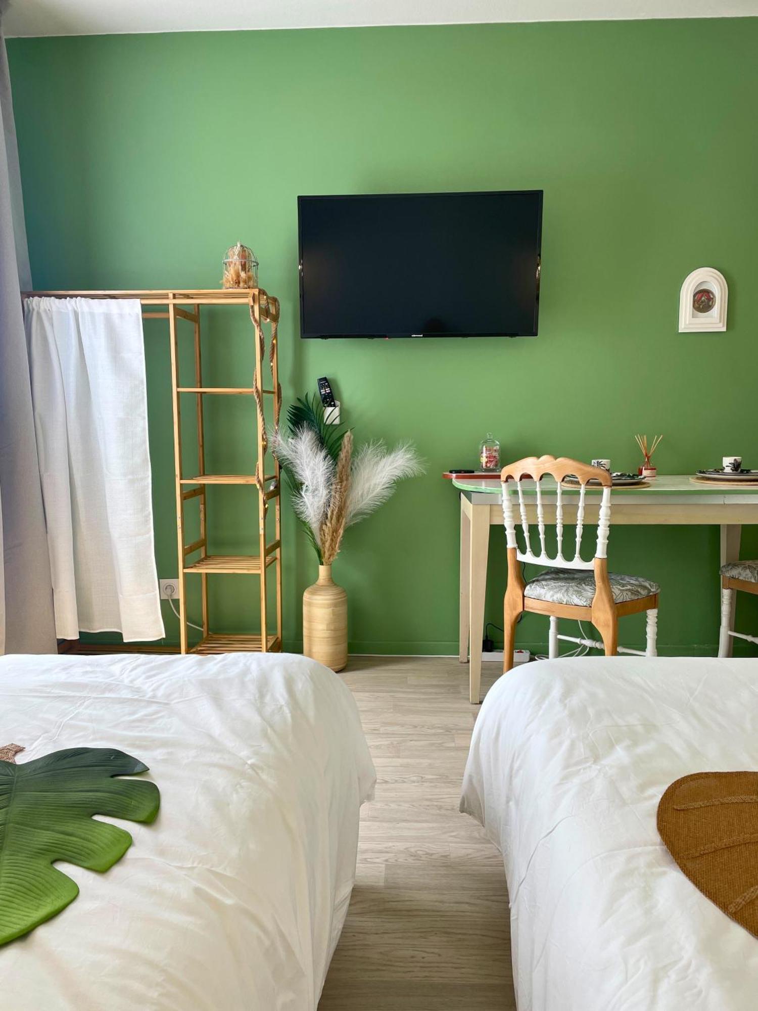 Boudoir - Clim-Wifi-Twin-Gare Lägenhet Lourdes Exteriör bild