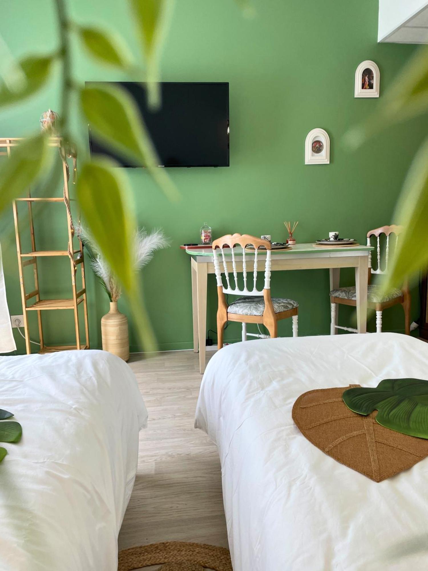 Boudoir - Clim-Wifi-Twin-Gare Lägenhet Lourdes Exteriör bild