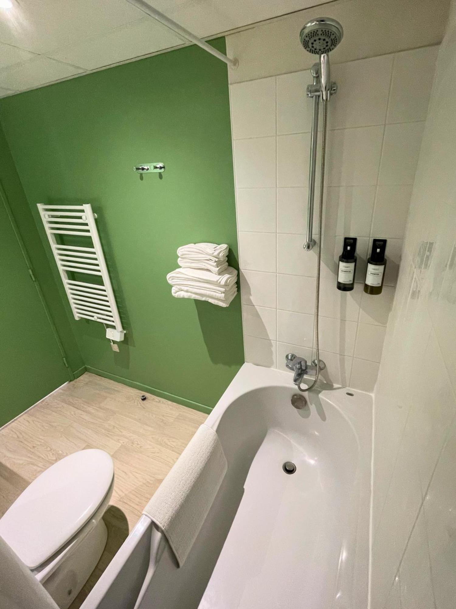 Boudoir - Clim-Wifi-Twin-Gare Lägenhet Lourdes Exteriör bild